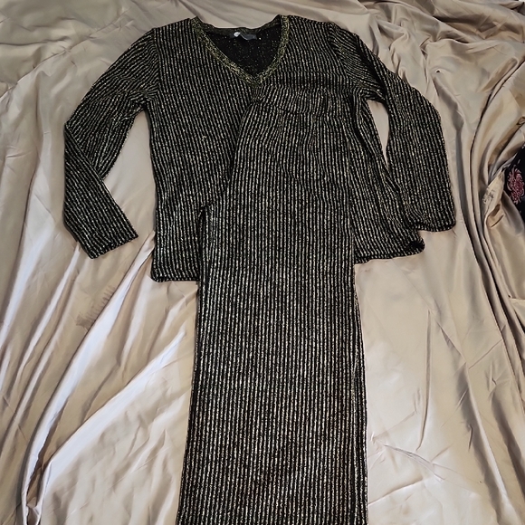 JM Collection Pants - JM Collection Gray Ribbed Long Sleeve V-Neck Cocktail Dress